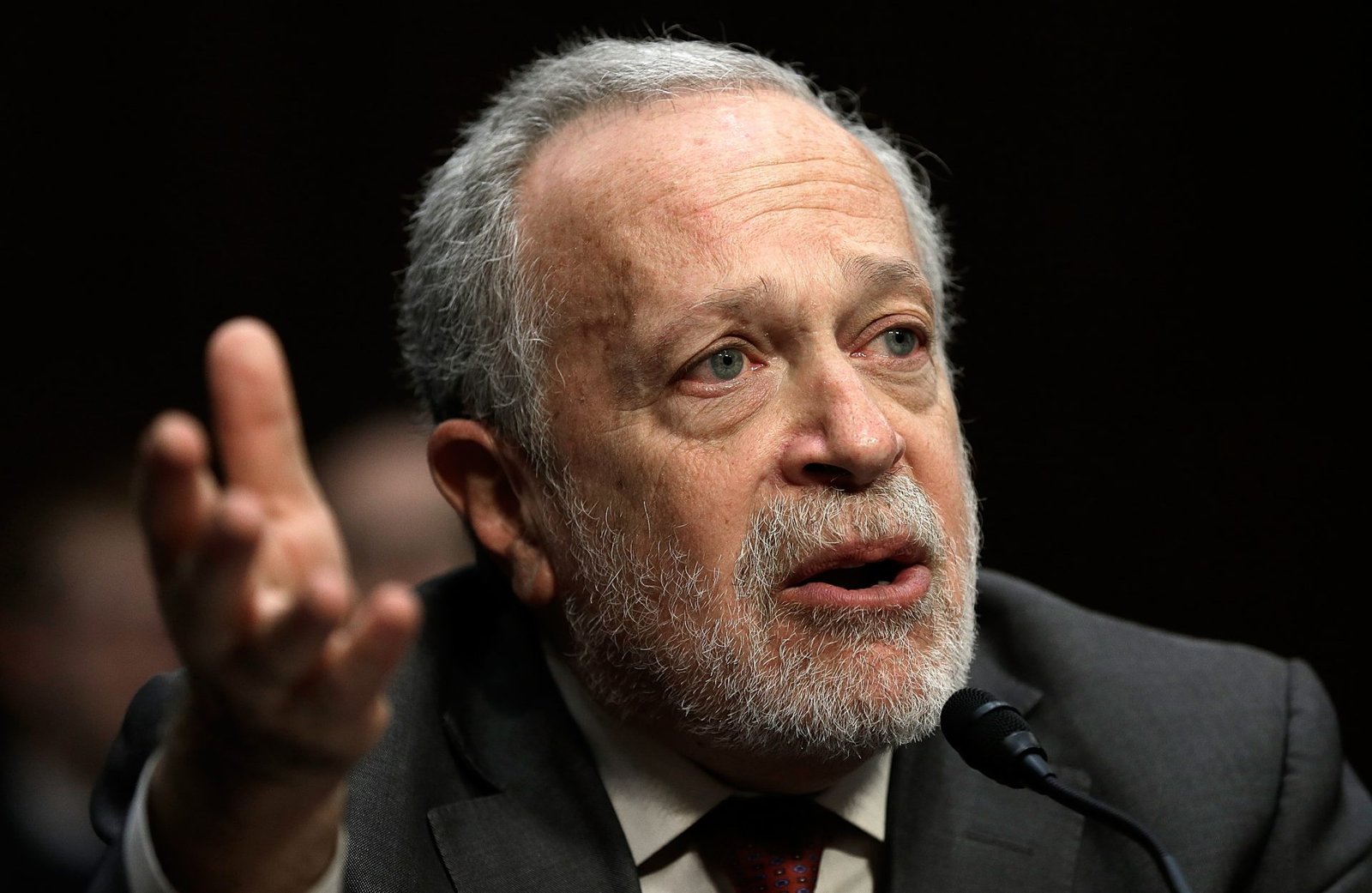 American Hegemony To End Sooner Than Expected, Reich Warns