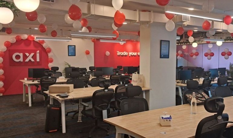 Axi Integrates Low-Latency Tech from Your Bourse; Renews Esporte Clube Bahia Partnership