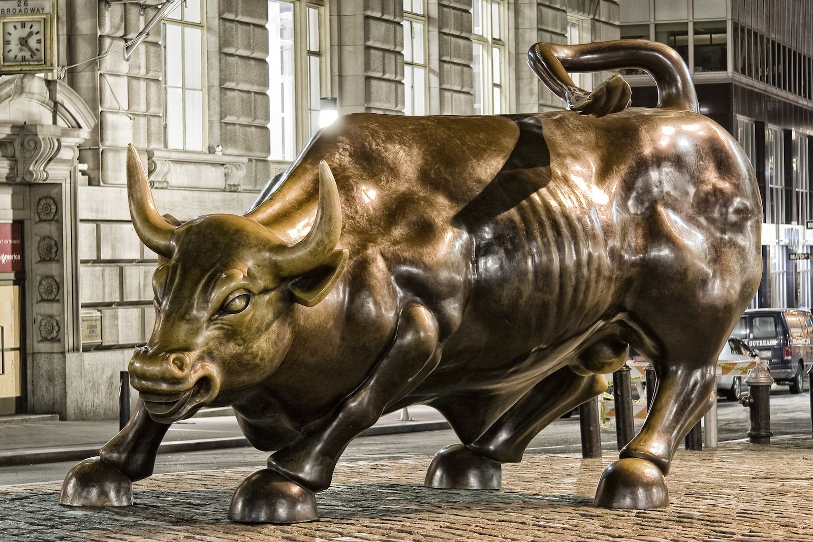 Bitcoin Futures Zoom to Record Open Interest; DOGE, ADA, XRP Add 3%