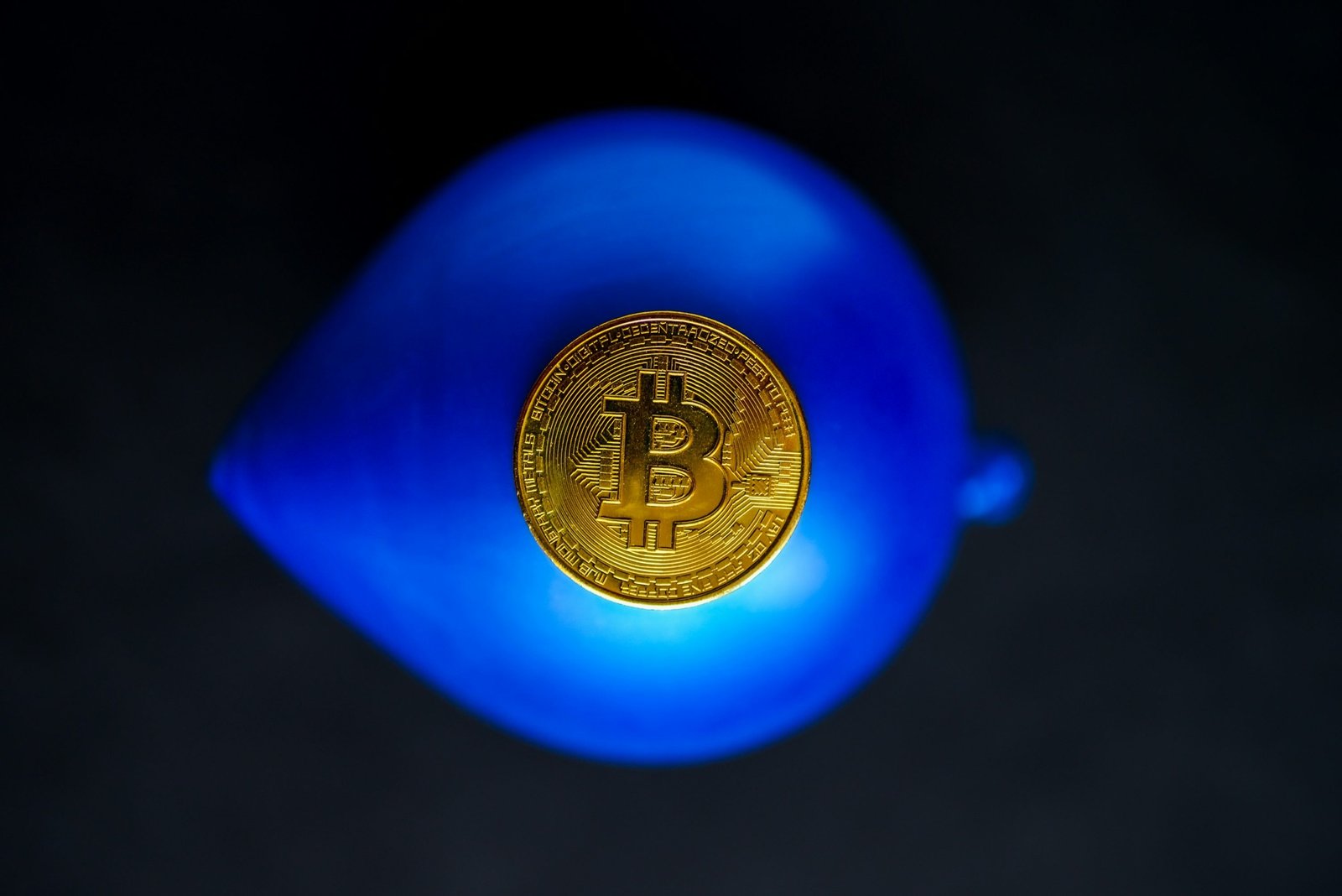 Bitcoin Outshines All In 2025, Official Report From Russian Central Bank Says