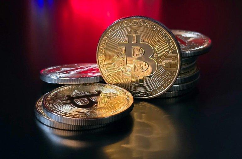 Bitcoin Panic Buying? Eric Trump Says the World Is Stockpiling BTC