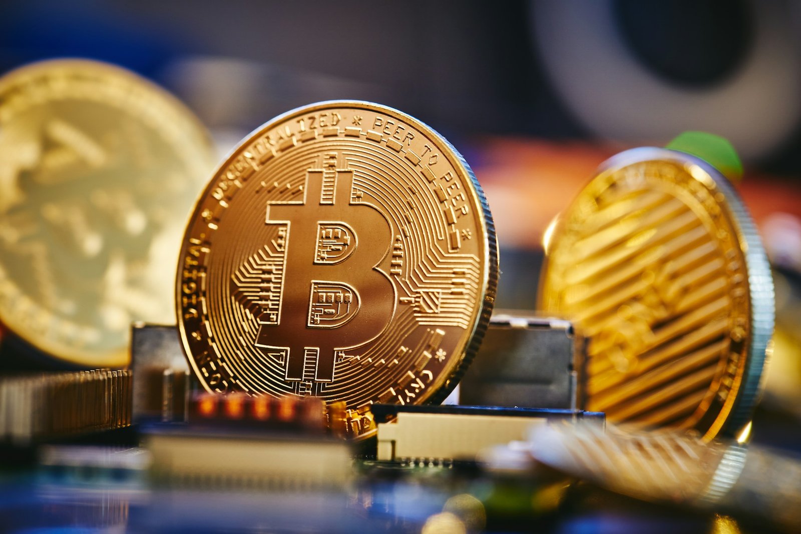 Bitcoin Sees Massive 7,883 BTC Outflow From Coinbase
