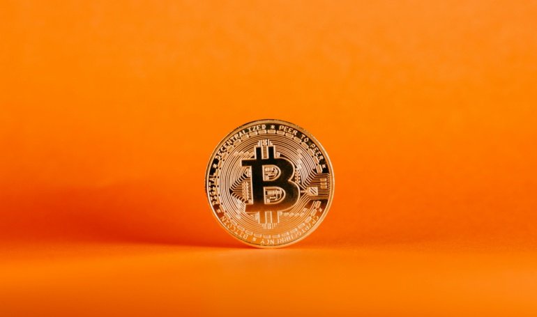 Bitcoin’s 4,000 Peak Sparks High-Stakes Short Positions