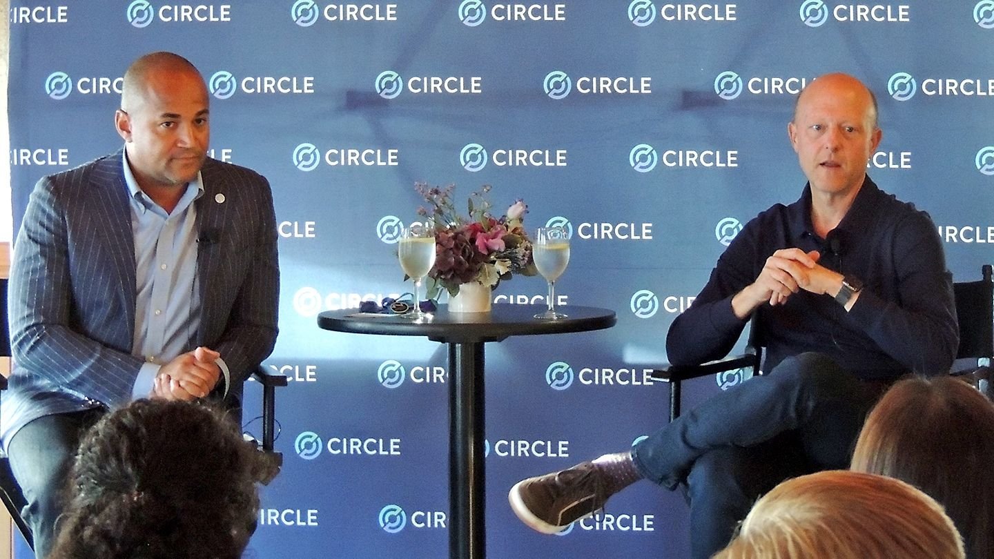 Circle Has Explored Potential B Sale to Coinbase or Ripple Instead of IPO: Report
