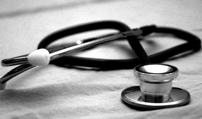 Coinbase CEO’s Biotech Firm Gets 0M to Fight Aging With AI, Genomics