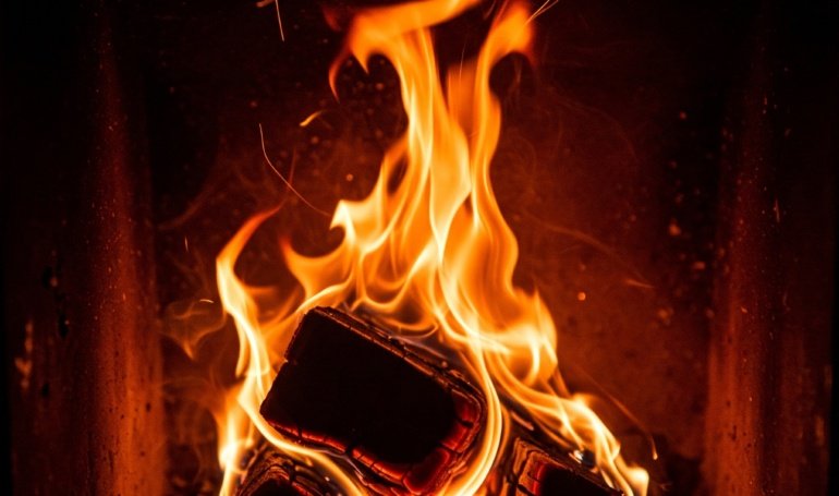 Crypto Heats Up, B Enters Market In Under A Month