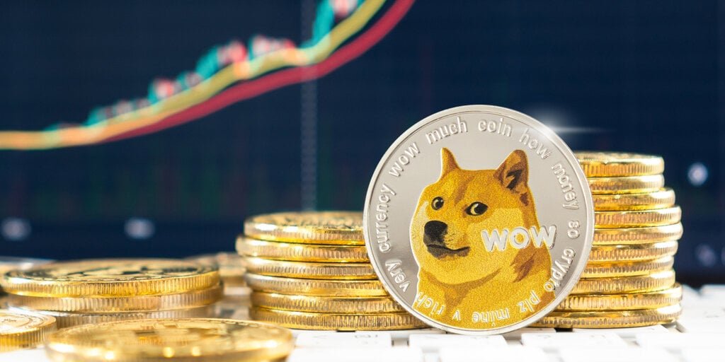 Dogecoin Jumps 27% as Bitcoin Inches Closer to Record Price