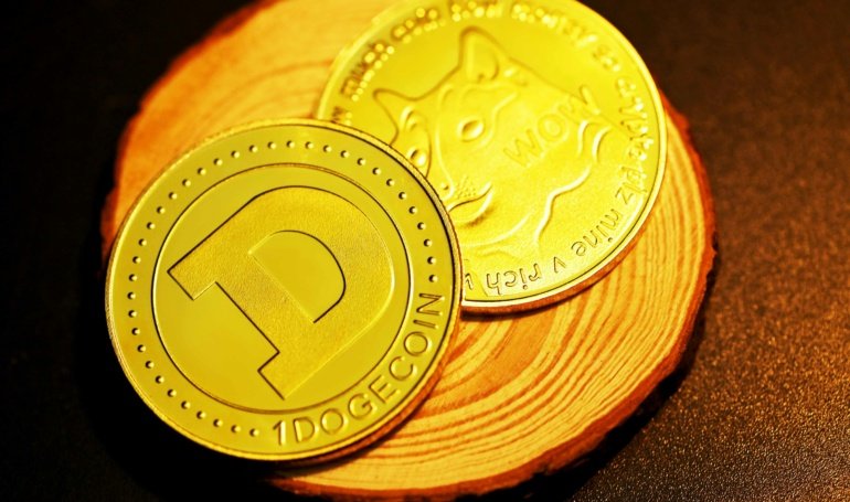 Dogecoin Moves Into Demand Zone After 10% Fallout, Is A Bounce Coming?