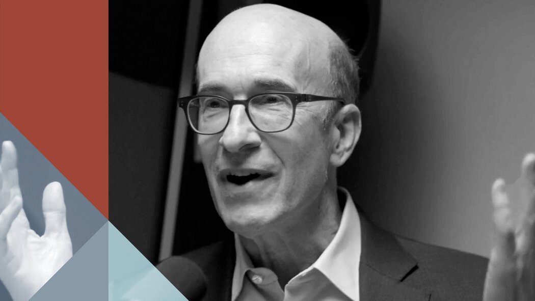 Economist Explains US Dollar Decline