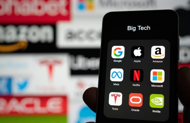 How High Can Tesla Stock Go? “Golden Cross” Bullish Pattern Predicts New Price ATH for Musk’s Company