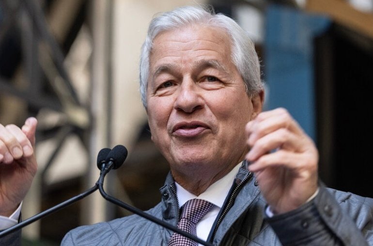JP Morgan Boss Jamie Dimon Says Bank Will Allow Clients to Buy Bitcoin