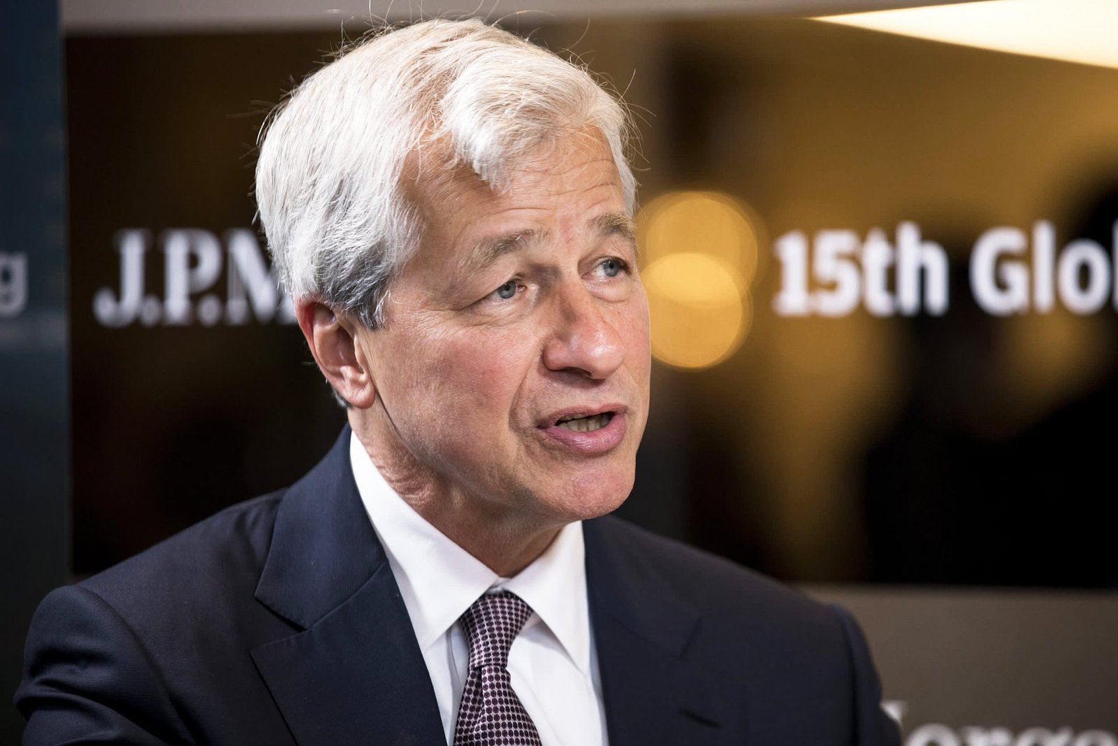 JPMorgan to Allow Clients to Buy Bitcoin, CEO Confirms