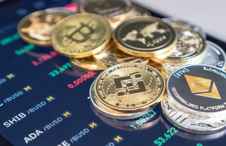 Moomoo Moves Beyond Stocks with US Crypto Launch Backed by Coinbase