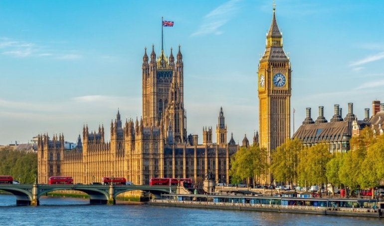 Record Number of Britons Fell for Financial Frauds in 2024, but Total Loss Didn’t Increase