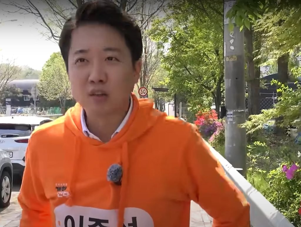 South Korean Presidential Candidates Clash in Bitter Stablecoin Row