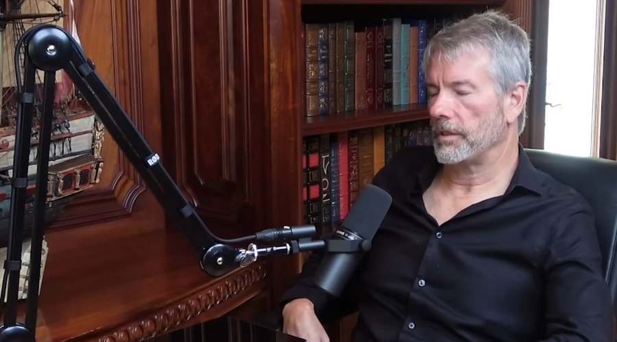 Strategy Snaps Up 7 Million in Bitcoin as Experts Predict BTC Price to Hit 0,000 by September