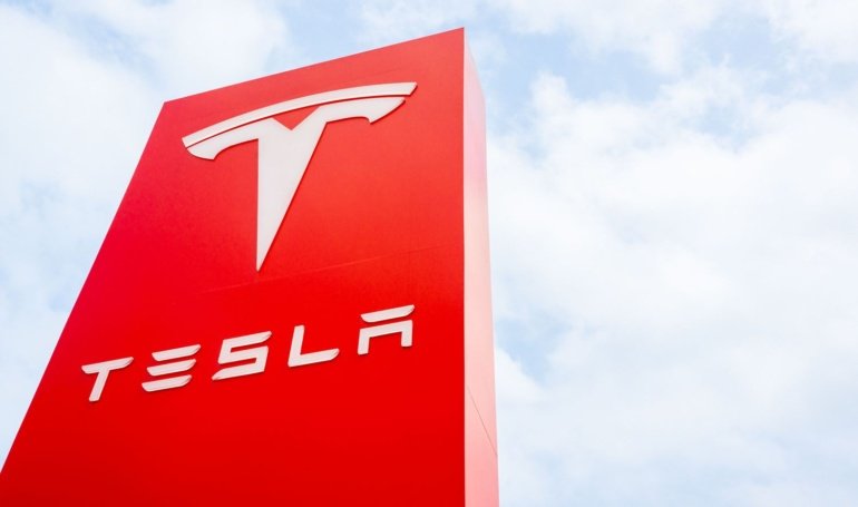 Tesla to 0? Two Reasons the Stock Will Challenge Its Record High in 2025