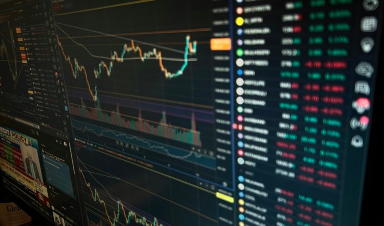 Trump Token Mania: Over 6,000% Pump Or Classic Solana Trap?