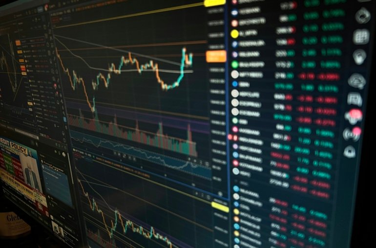 Trump Token Mania: Over 6,000% Pump Or Classic Solana Trap?