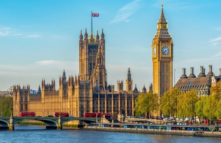 UK Crypto Firms Will Need to Collect Every Customer’s Address, Tax Number from 2026