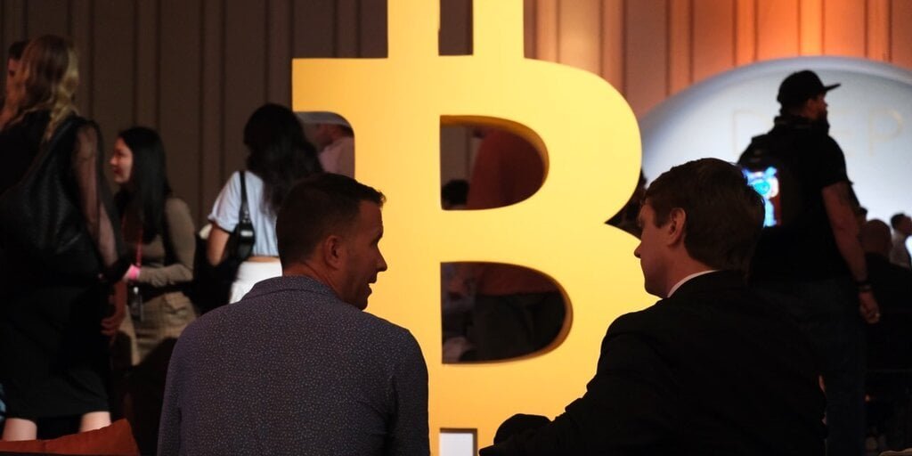 Vegas Vibes and All-Time Highs: Bitcoin Faithful Flock to Sin City