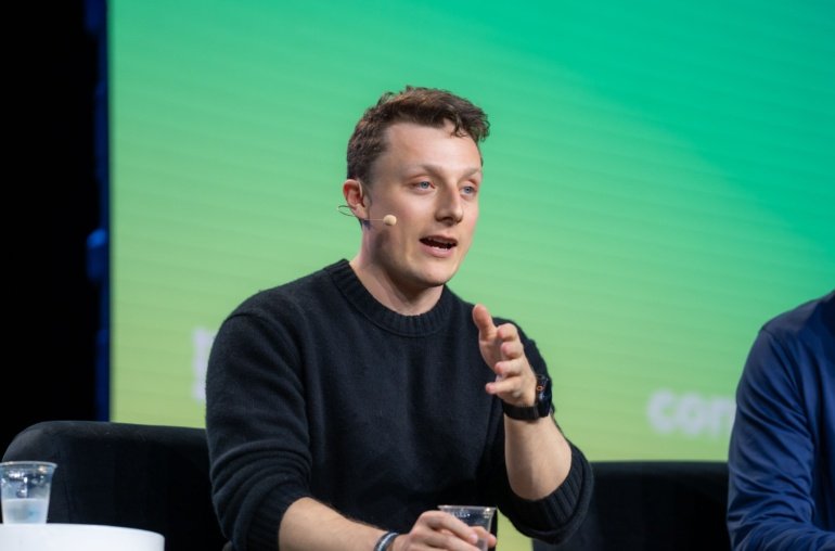 World’s Iris-Scanning Tech Misunderstood, Data Never Leaves Orb, Advisor Says