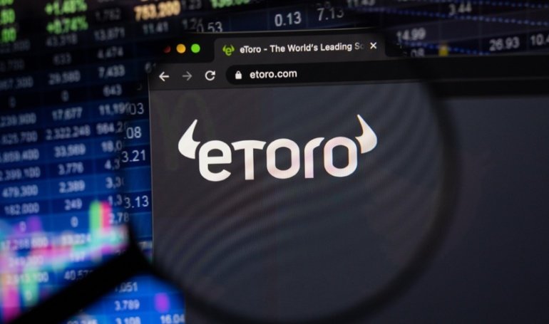 eToro Co-Founders Ring Nasdaq Bell as Shares Jump, Then Slide 9%
