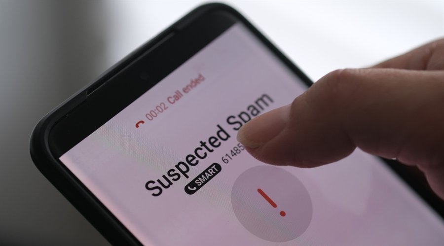 Adviser Banned for 10 Years After M Hit Shady UK Platform