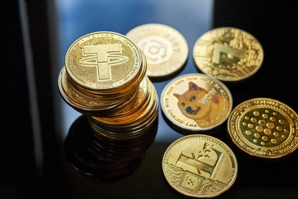 Analyst Reveals When To Buy As Bitcoin Dominance Rises