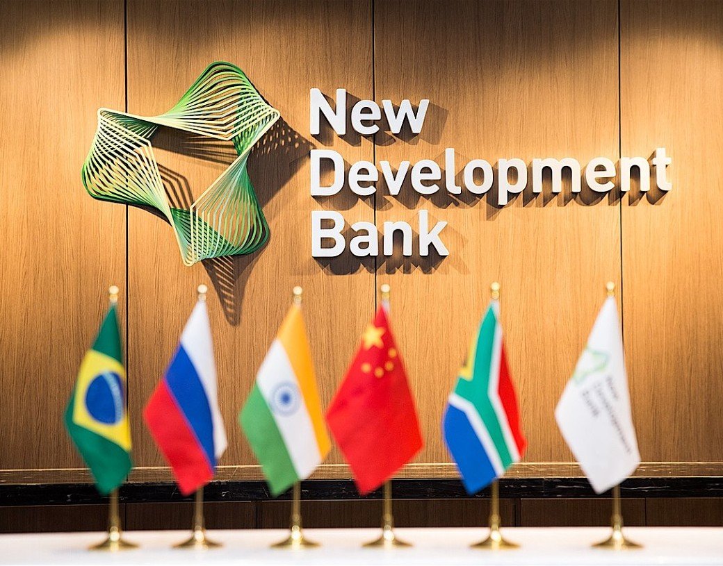 BRICS Bank Plans To Disburse Loans in National Currencies