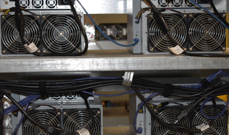 Bitcoin (BTC) Mining Profitability Improved in May, JPMorgan (JPM) Says