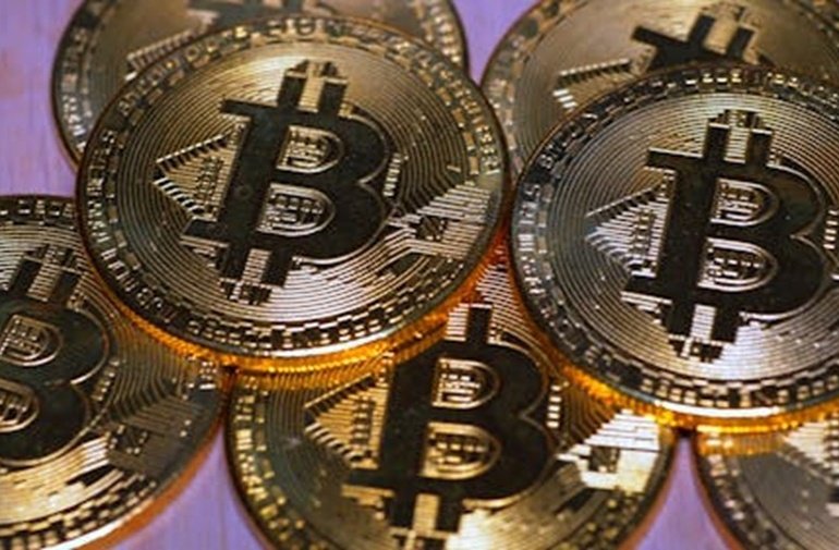 Bitcoin Closes Daily Price Below 50MA