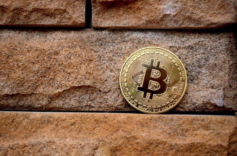 Bitcoin Signals Strength As Long-Term Holder Realized Cap Surges Past  Billion