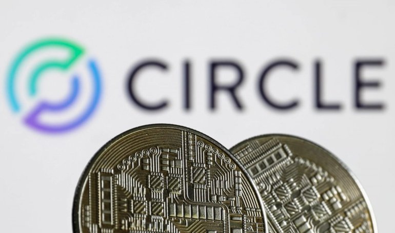 Circle Stock (CRLC) Surges Following Stablecoin Bill Passage