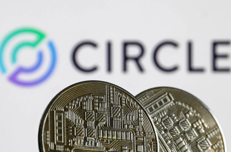 Circle Stock (CRLC) Surges Following Stablecoin Bill Passage