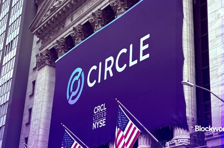 Circle hits  per share in first-day pop on NYSE