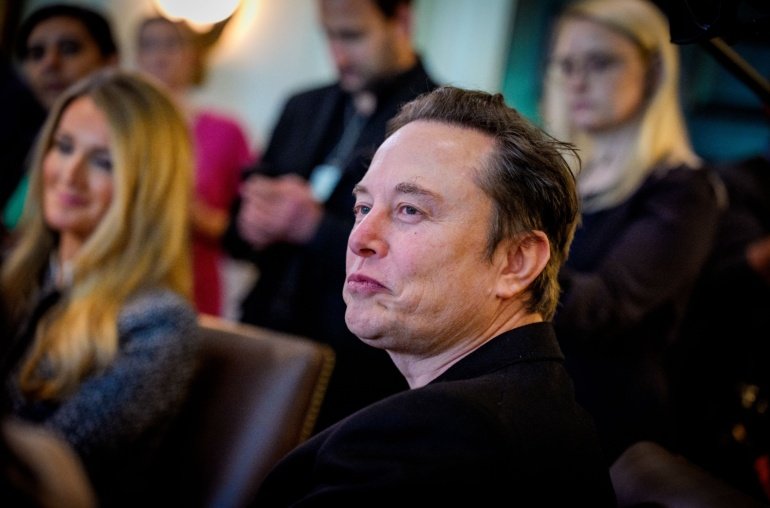 Elon Musk’s X to Offer Investments, Trading ‘Soon:’ FT