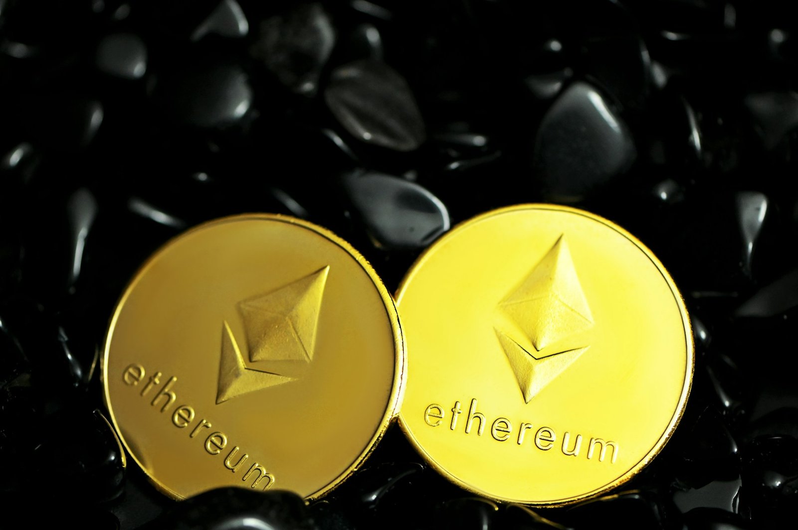 Ethereum Reclaims ,500 In Squeeze-Driven Rally
