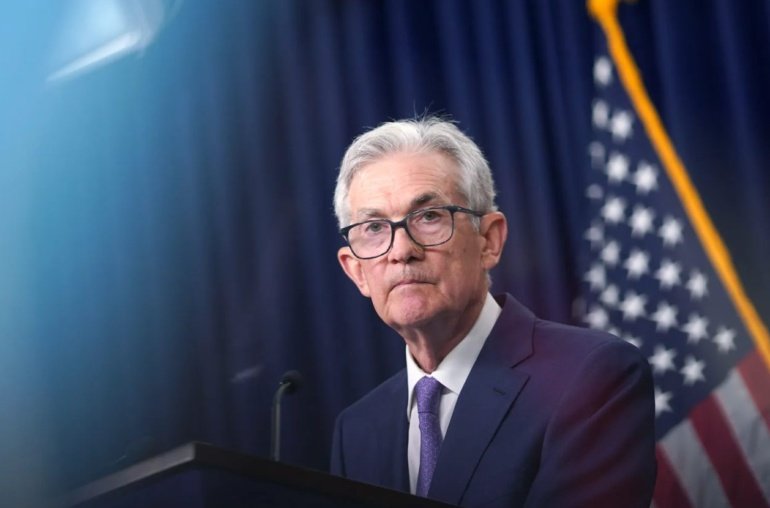 Fed Governor Signals July Rate Cut, Diverges From Powell