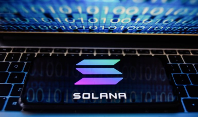 Hong Kong Listed Firm Begins Solana Investments: SOL Up 7.9%