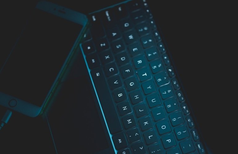 Huge Password Leak Hits Google, Apple, Facebook, More