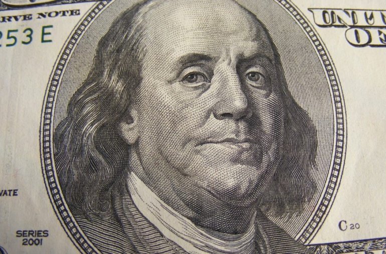 JP Morgan Predicts How Long USD Will Remain Global Currency