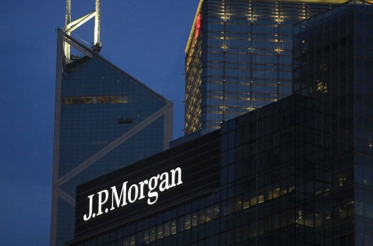 JP Morgan Rates Circle ‘Underweight,’ Sets  Price Target