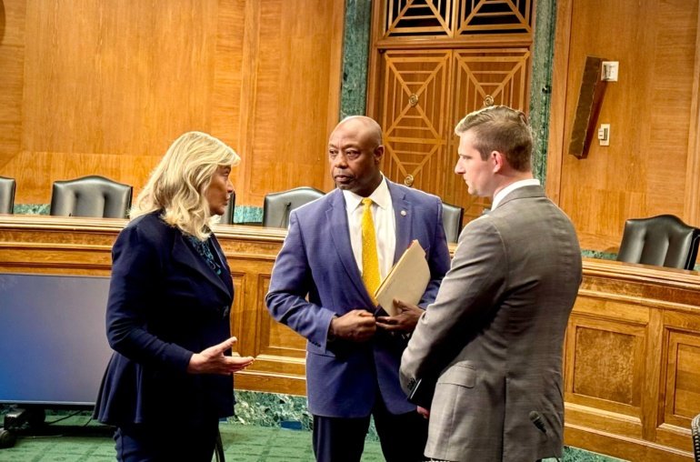 Key U.S. Senator Tells White House Crypto Market Structure Bill Will Be Done by Sept. 30