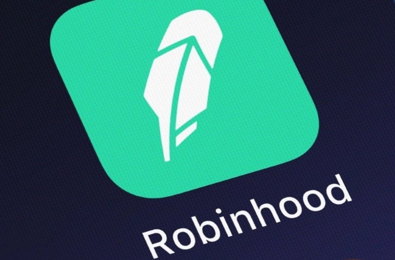 Launches Tokenized Stocks on Arbitrum, Develops Own Blockchain