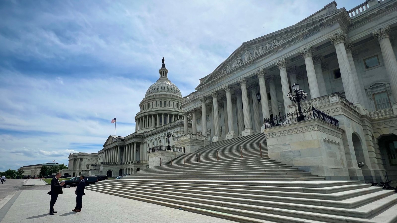 Senate Begins Passage of Stablecoin Bill as House Marks Market-Structure Wins