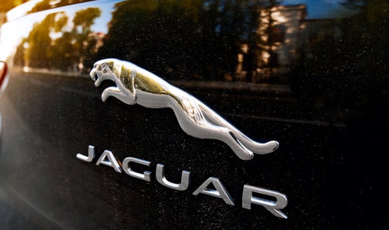 Wen Lambo? Jaguar, Land Rover Customizer Revs Up Bitcoin Strategy