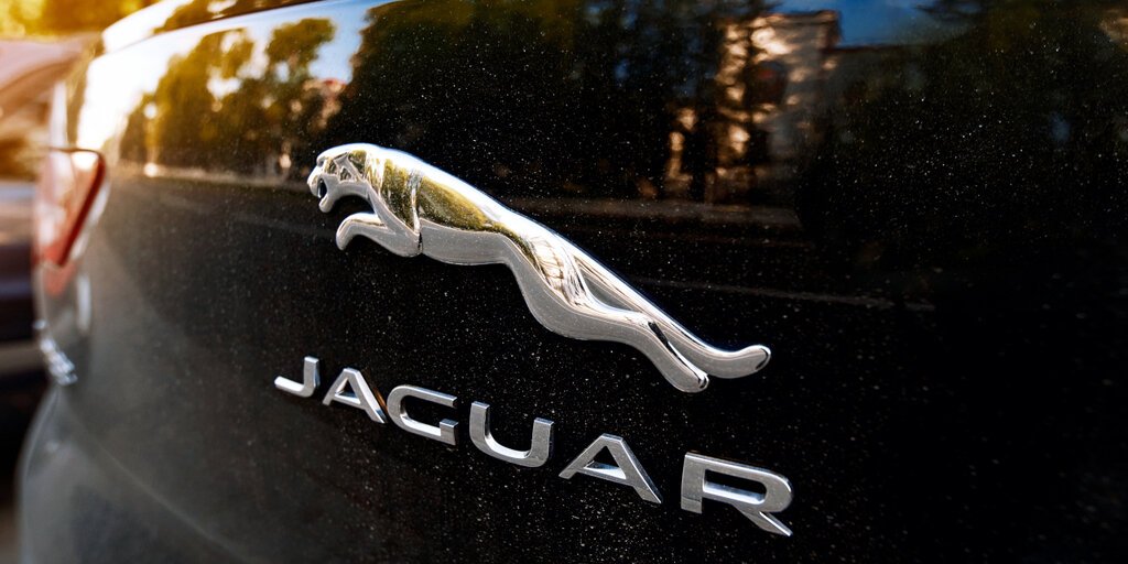 Wen Lambo? Jaguar, Land Rover Customizer Revs Up Bitcoin Strategy