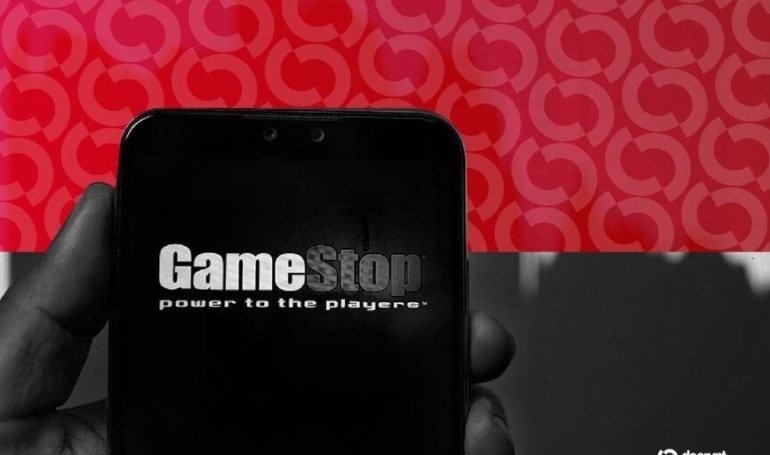 Will GameStop Buy More Bitcoin? Shares Plunge Amid ‘Black Box’ Criticism Over Strategy