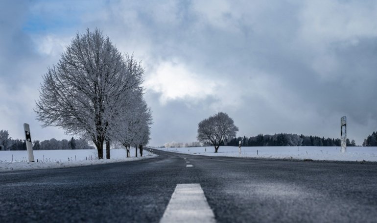 XRP On-Chain Activity Down 80% In 5 Months, Experts Argue Bullish/Bearish Implications